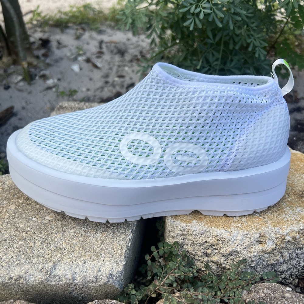 OOFOS OOmega Chukka Womens US 6.5 Recovery Shoes Slip On White - Picture 2 of 9